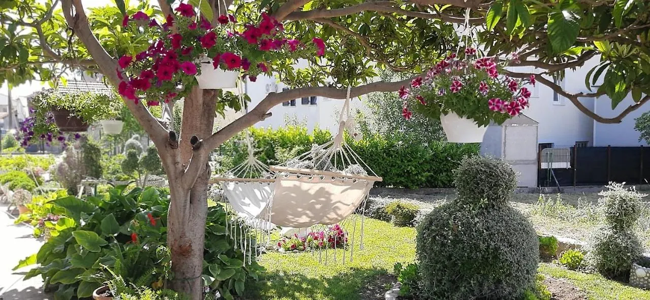 Apartmani Pina 1 Kastela Apartment