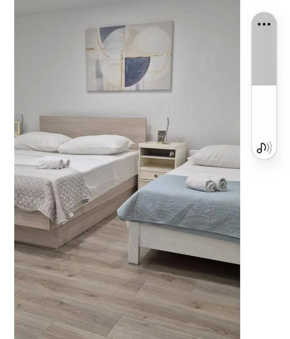Apartmani Pina 1 Kastela Apartment