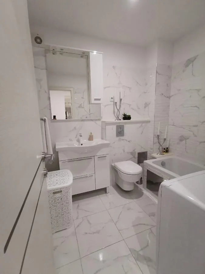 Apartmani Pina 1 Kastela Apartment
